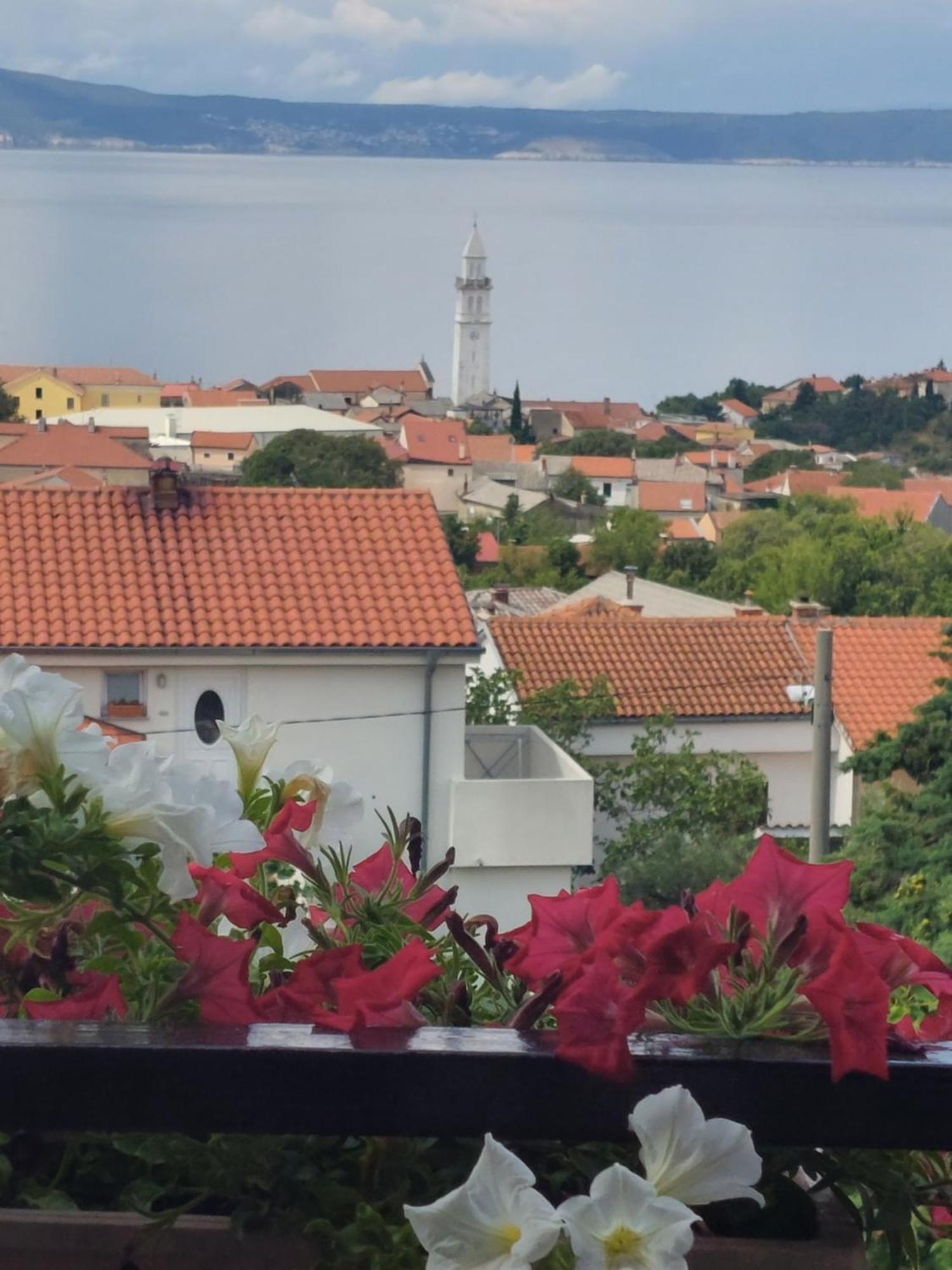Holiday Room - The View Novi Vinodolski Exterior photo
